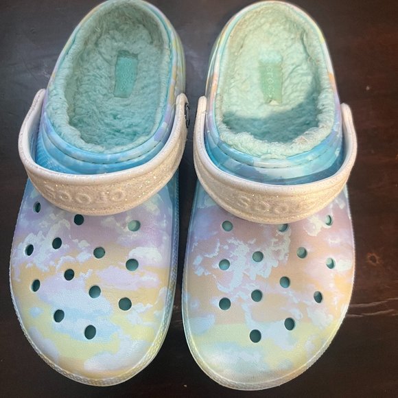 CROCS Shoes Size 3 Girls Fur Lined Crocs Poshmark